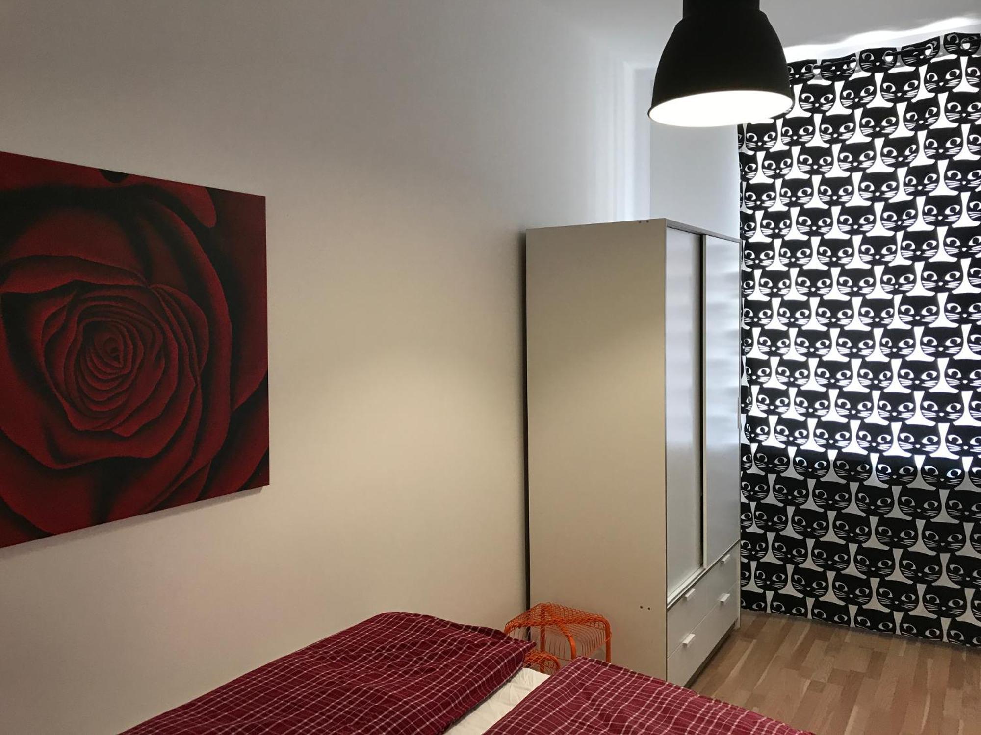 Studio & Apartments Near Reumannplatz Vienna Exterior photo